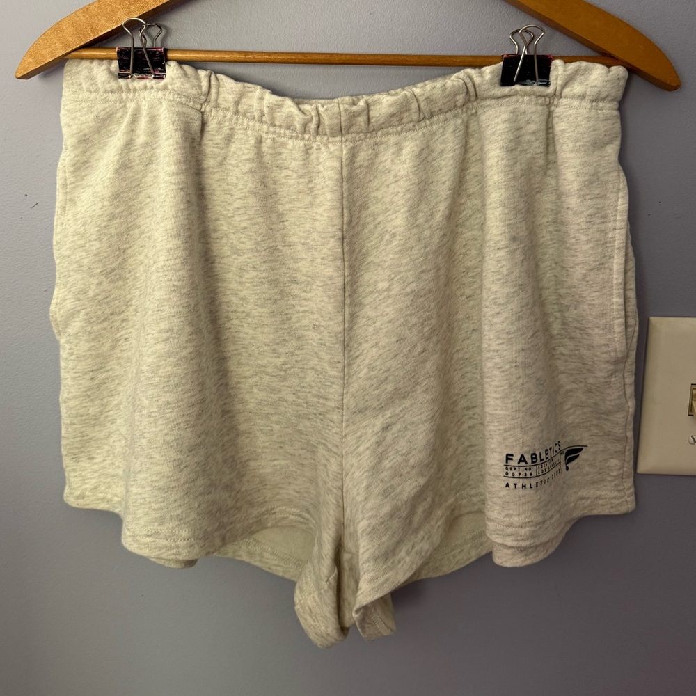 🦋Fabletics lounge shorts🦋